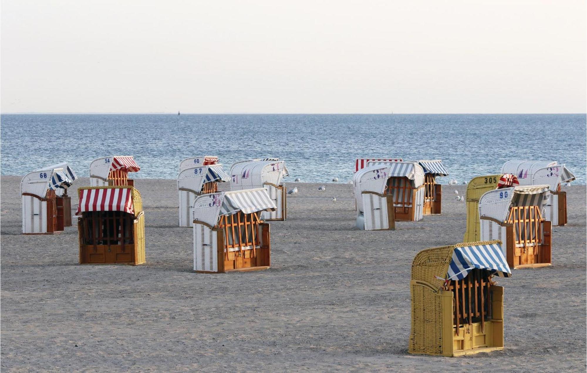 Stunning In Travemuende With Wifi Apartment *